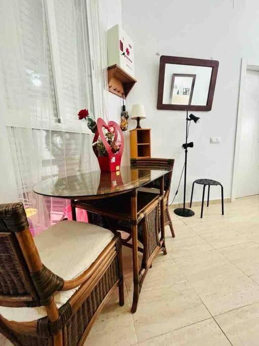 Apartamento Privado En Alameda De Hercules 塞维利亚 外观 照片